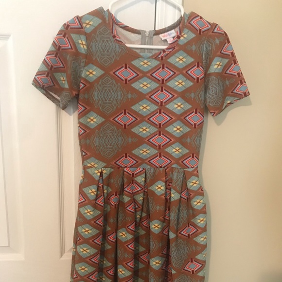 Lularoe Amelia dress with pockets and zipper! - Picture 1 of 3